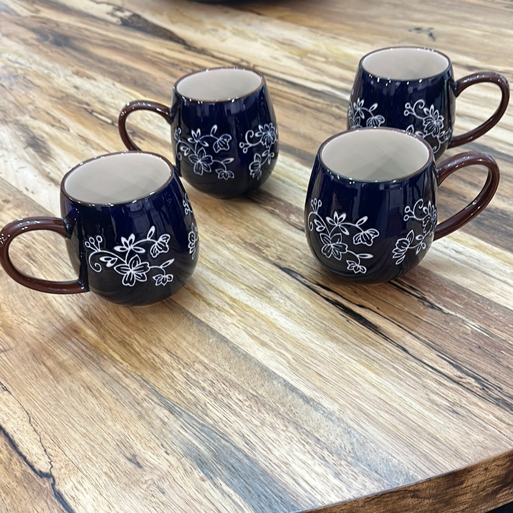 Temptations Blue and Brown Floral lace coffee Mug Set